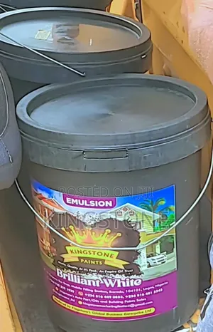 Screeding Putty Paints