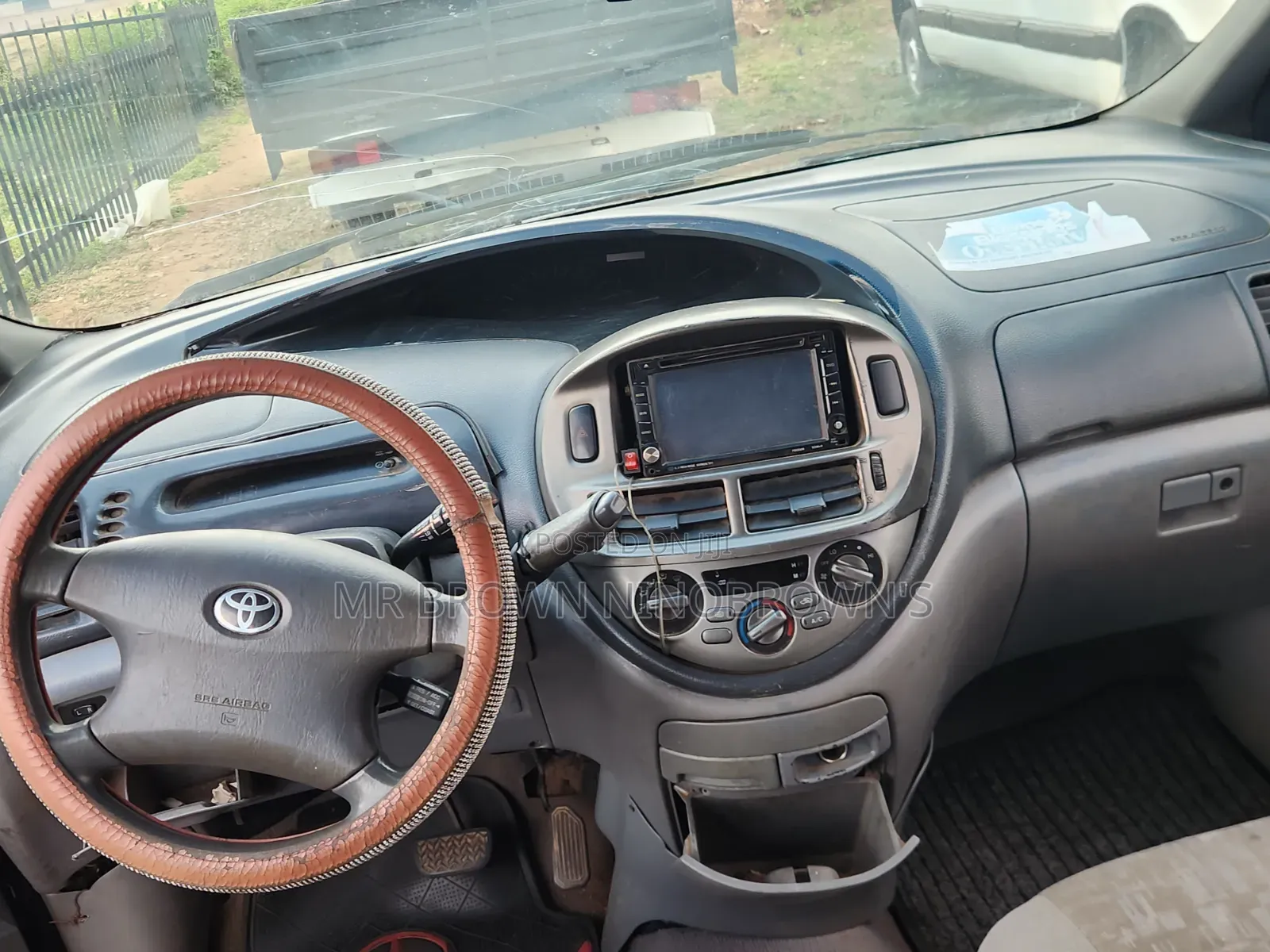 Toyota Previa 2000 Silver