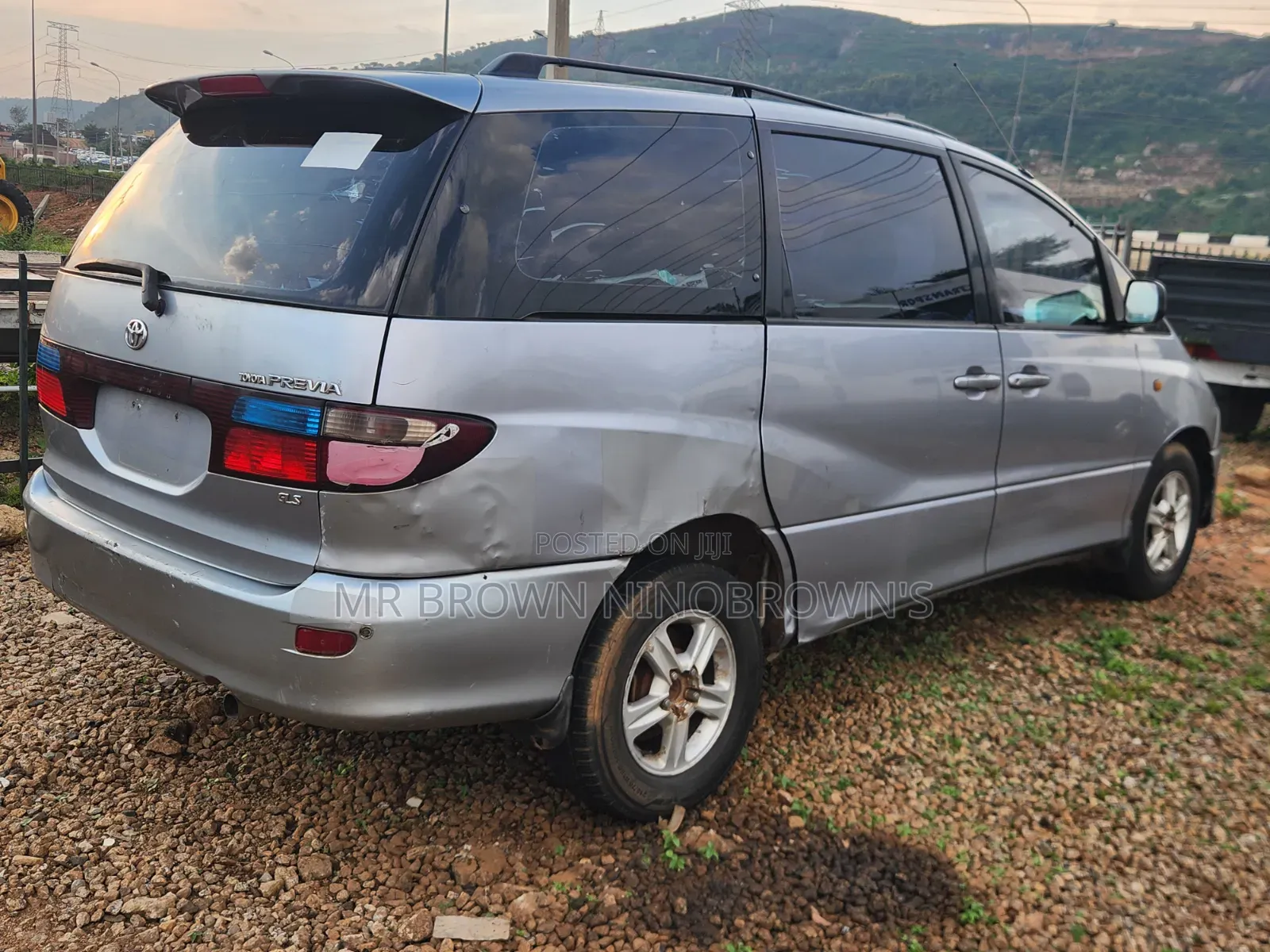 Toyota Previa 2000 Silver