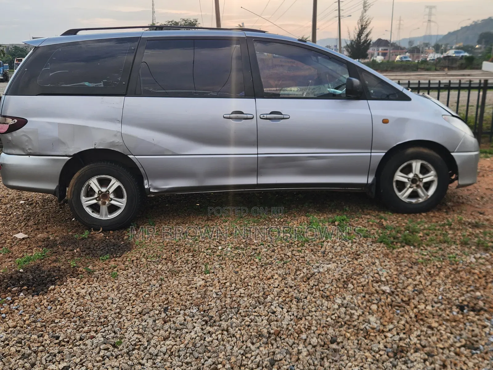 Toyota Previa 2000 Silver