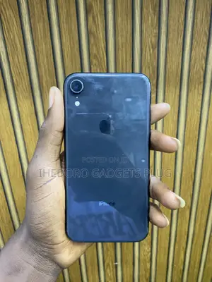 Apple iPhone XR 64 GB Black