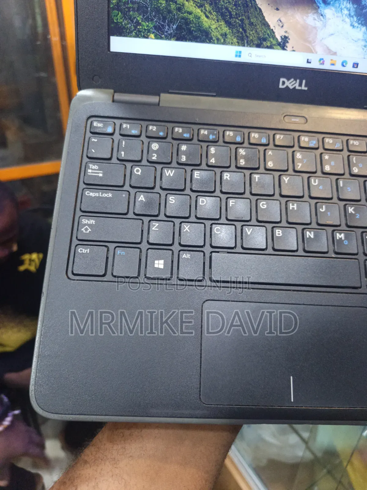 Laptop Dell Latitude 11 3190 4GB Intel Celeron SSD 60GB