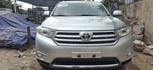 Toyota Highlander 2012 Gray