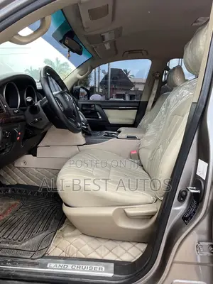 Toyota Land Cruiser 2021 Gold
