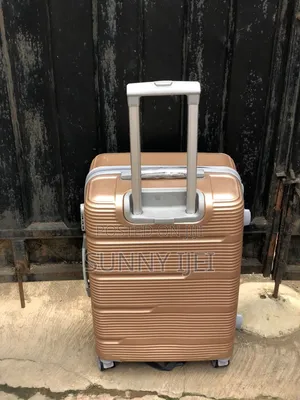 Wanda Luxury Box - 23inches