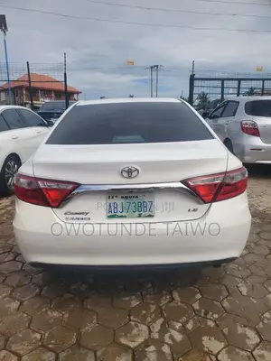 Toyota Camry 2016 White