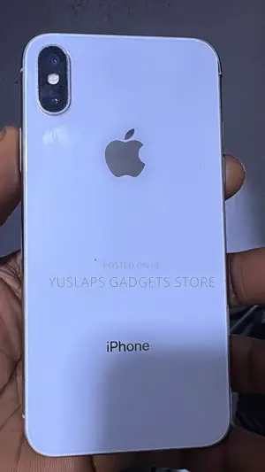 Apple iPhone X 64 GB White