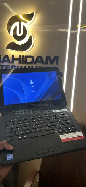 Laptop Lenovo 300e 4GB Intel Core i5 SSD 60GB
