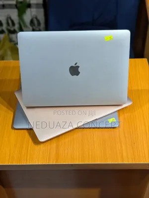 Laptop Apple MacBook Air 2020 16GB Intel Core i5 SSD 1T