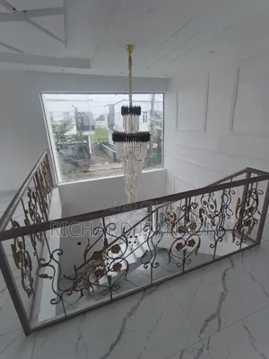 3bdrm Duplex in Amity, Sangotedo for rent