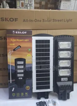 400w-Solar Street Light With Remote Control – 3 LED Panel – Waterproof