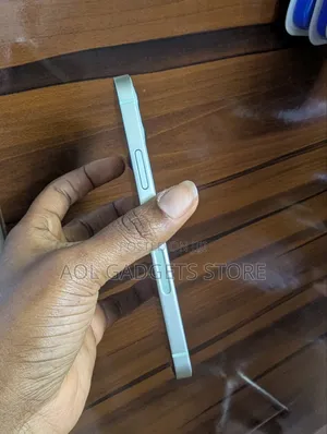 Apple iPhone 12 64 GB Green