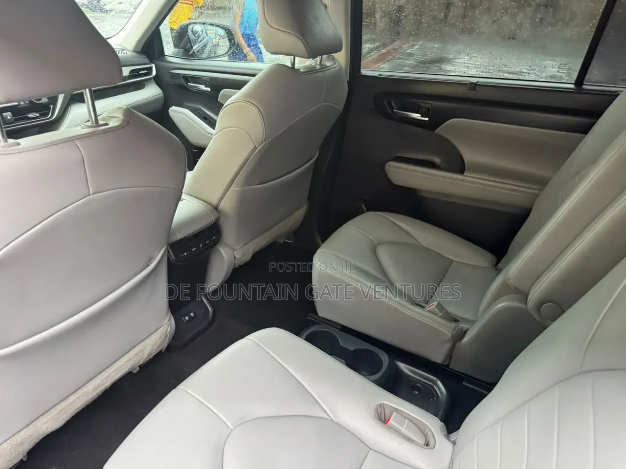 Toyota Highlander XLE 2021 Black