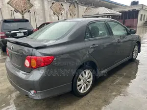 Toyota Corolla S 4dr Sedan (1.8L 4cyl 4A) 2011 Gray