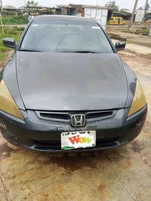 Honda Accord 2004 Gray