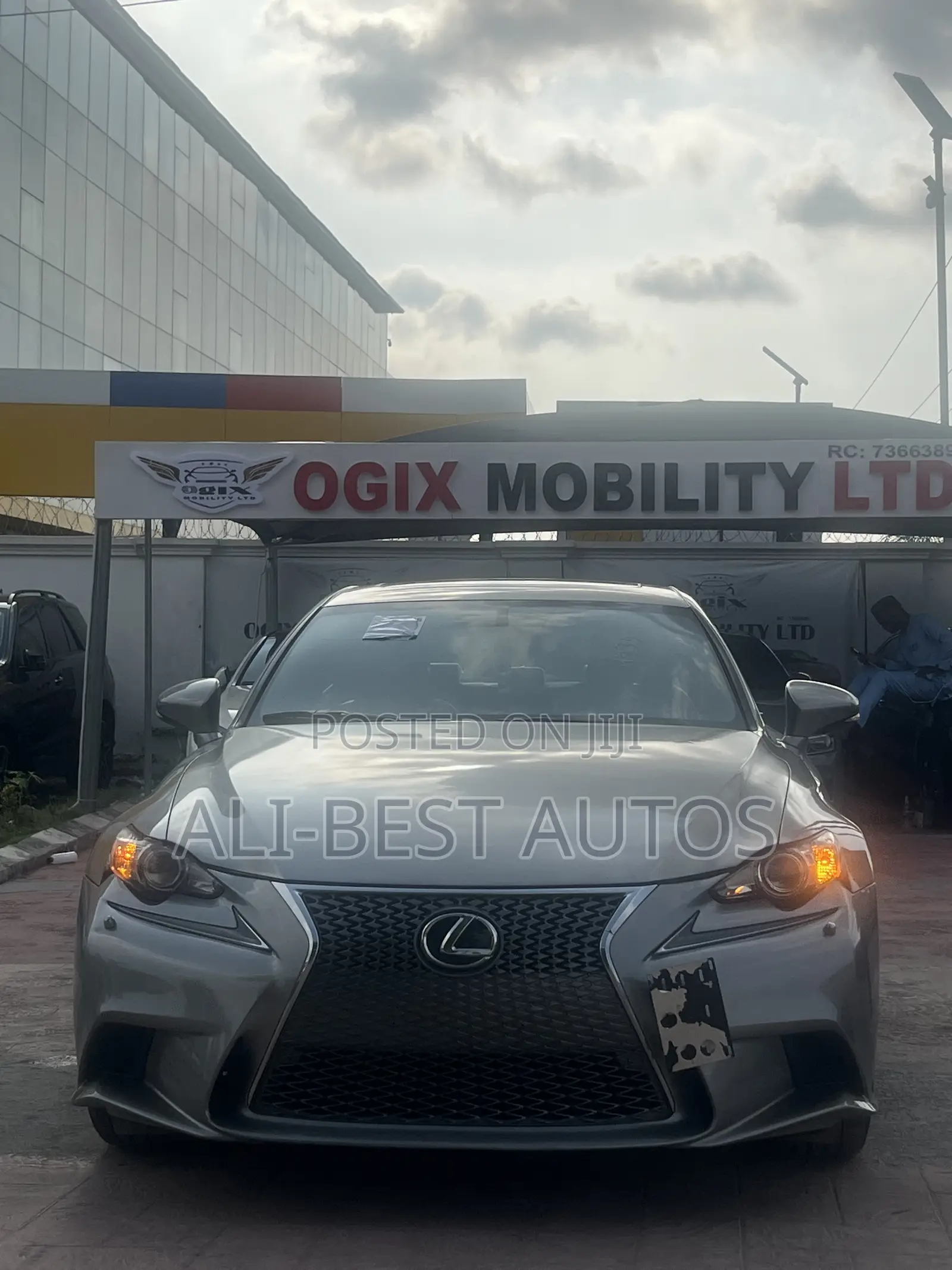 Lexus IS 2013 Silver