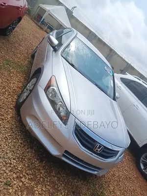 Honda Accord 2.0 Estate Automatic 2012 Silver