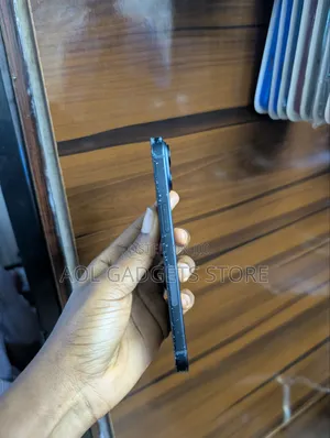 Apple iPhone 15 128 GB Black