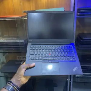 Laptop Lenovo ThinkPad E14 Gen 3 8GB Intel Core i5 SSD 256GB