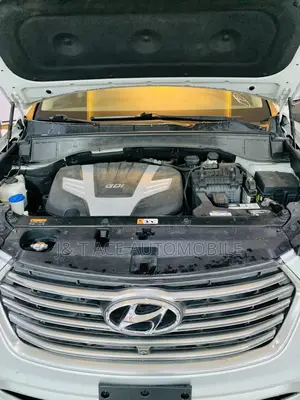 Hyundai Santa Fe 2016 Silver