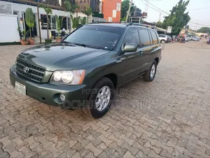 Toyota Highlander 2004 Green