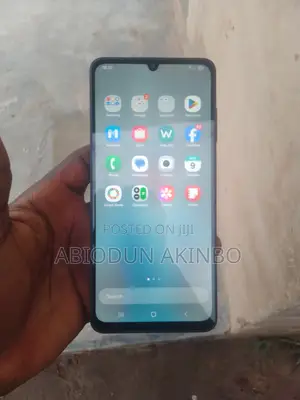 Samsung Galaxy A06 64 GB