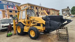 Caterpillar 428 4×4 Backhoe Loader