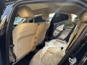 Mercedes-Benz GLA 250 2015 Black