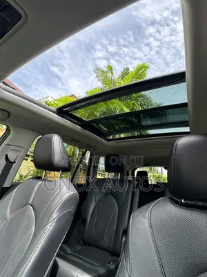 Toyota Grand Highlander Platinum AWD 2024 Blue