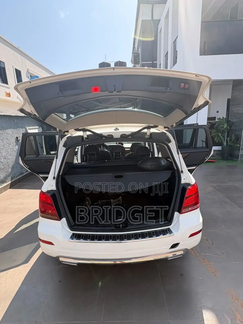 Mercedes-Benz E350 2014 White
