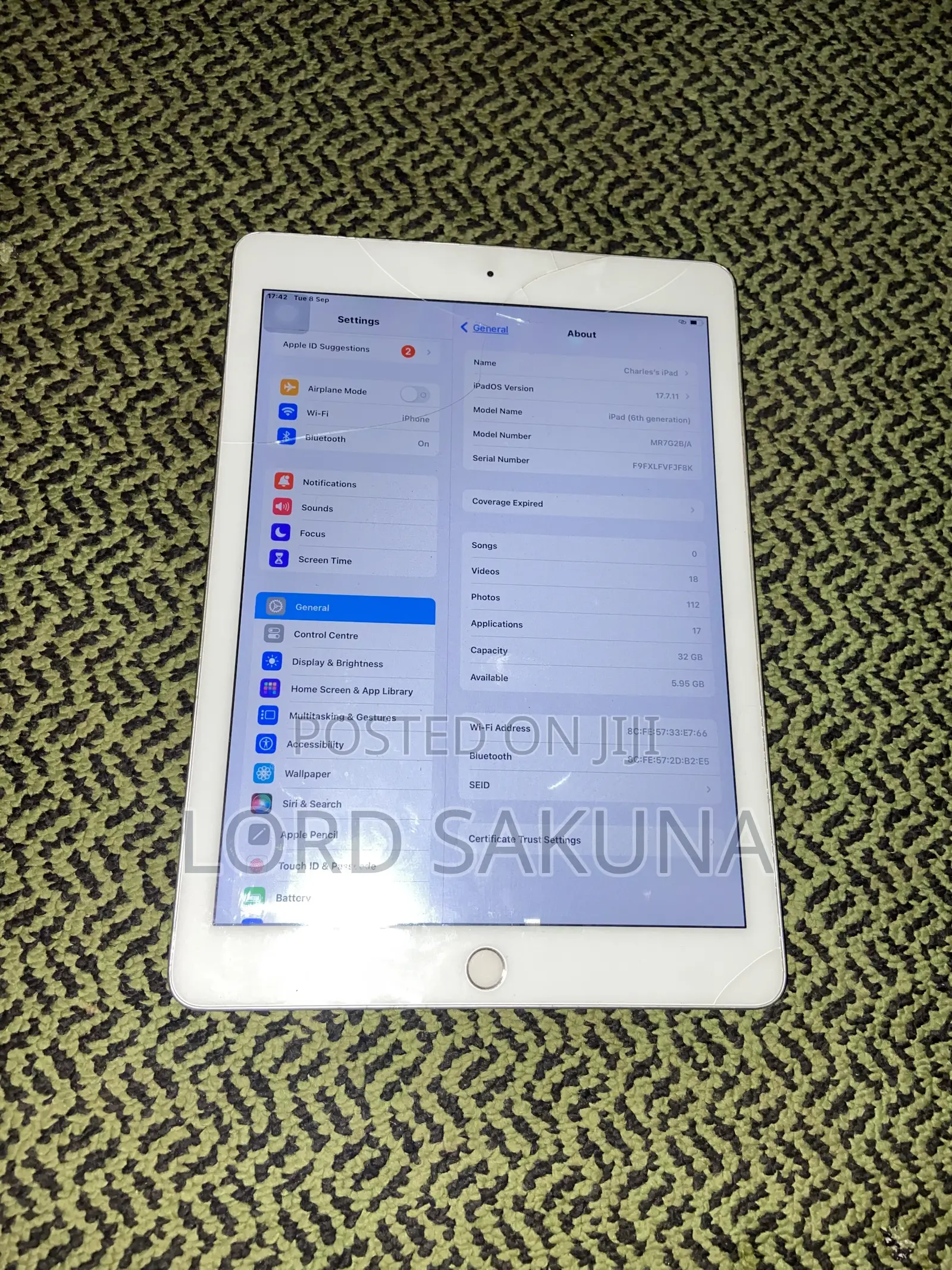 Apple iPad 9.7 32 GB White