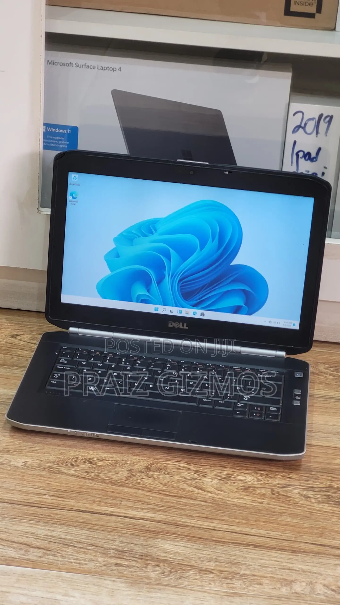 Laptop Dell Latitude E5520 4GB Intel Core i3 HDD 500GB