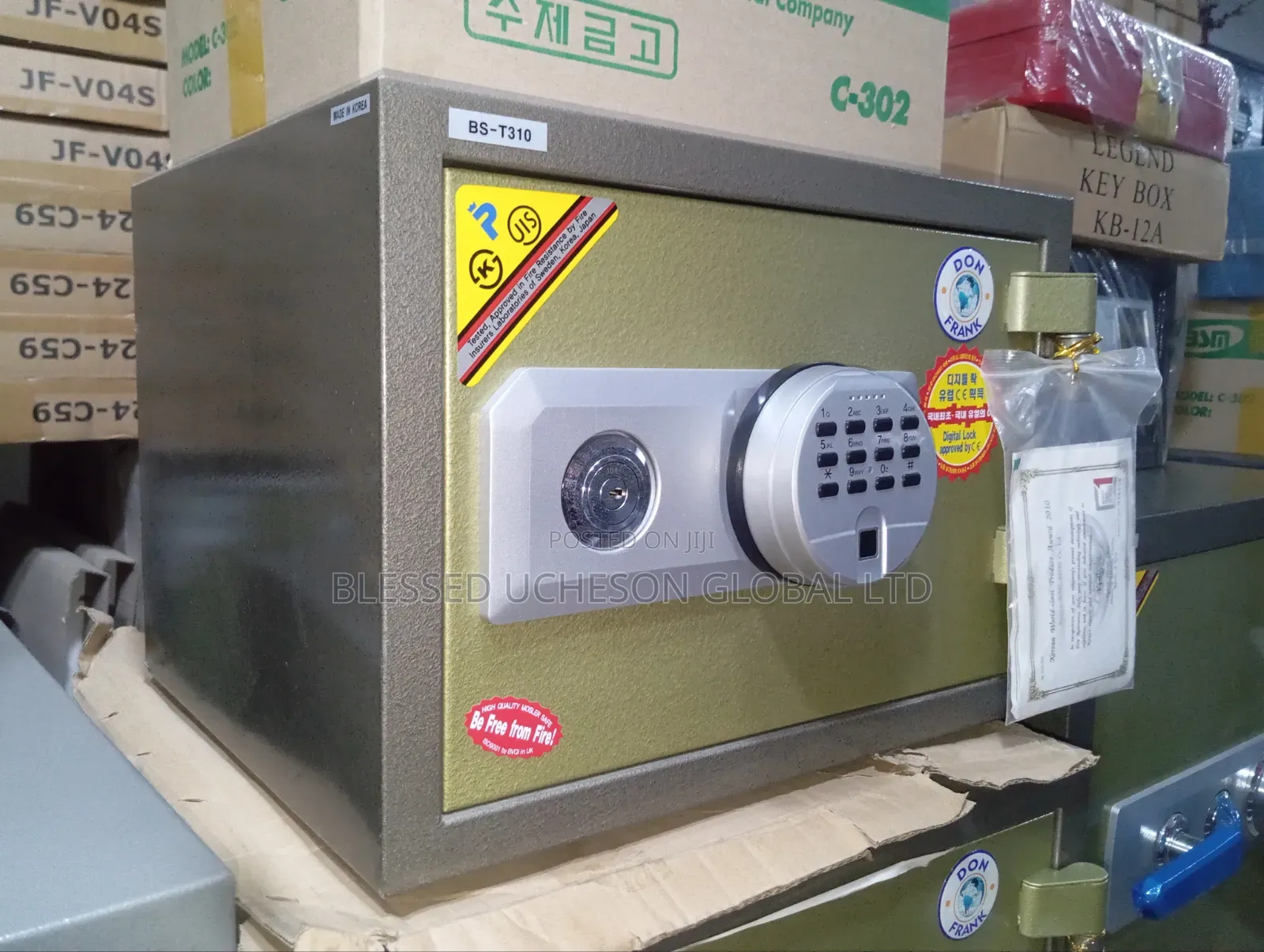 Digital Fireproof Safe / Electronic Security Safe.