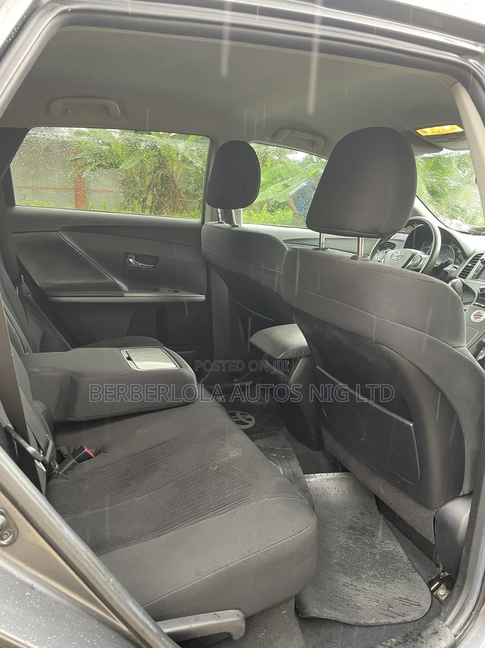 Toyota Venza LE 2012 Gray