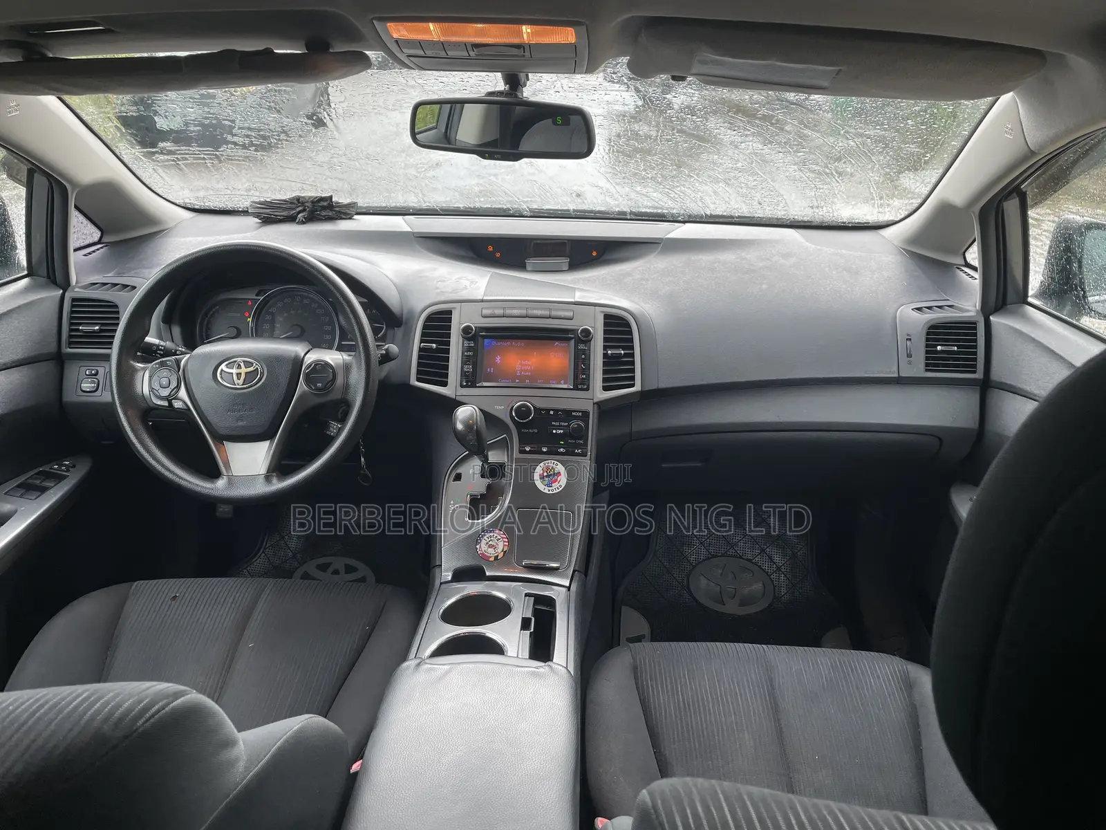 Toyota Venza LE 2012 Gray