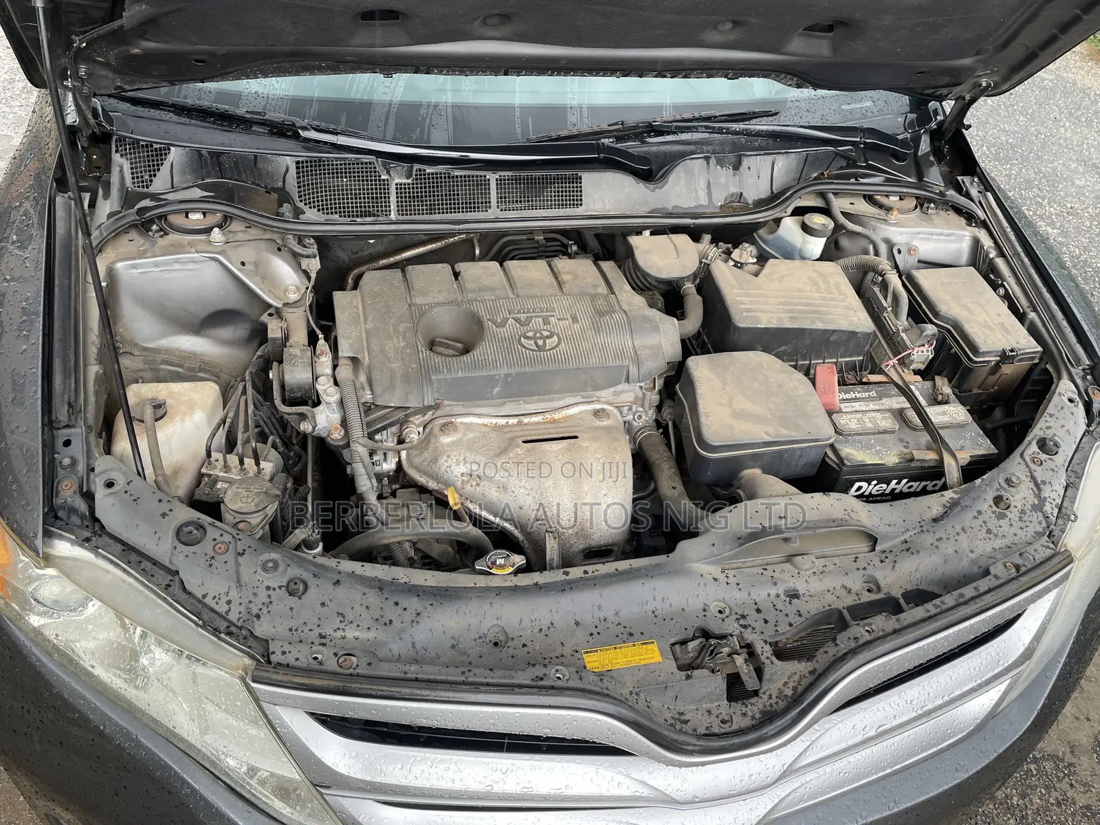 Toyota Venza LE 2012 Gray