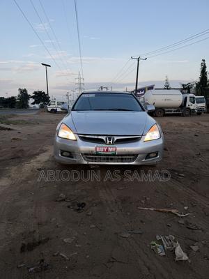 Honda Accord 2.0 Comfort 2005 Silver