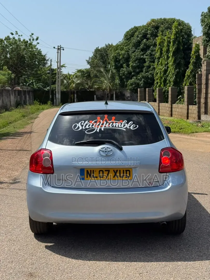 Toyota Auris 2008 Blue