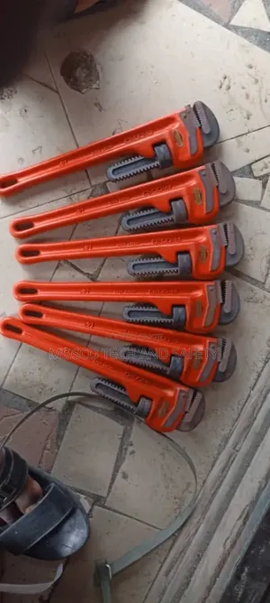 Heavy Duty Pipe Wrench 14" – Original