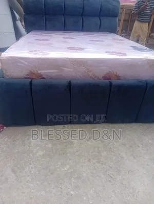 4andhalf by Six Full Bubble Bed Frame