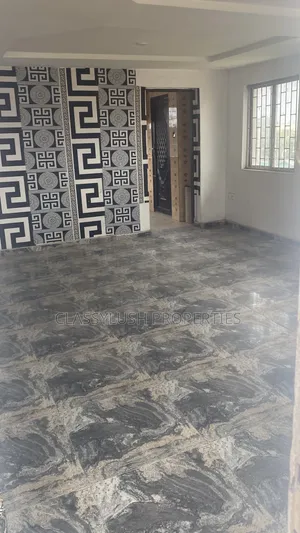 3bdrm Apartment in Oko-Oba for rent