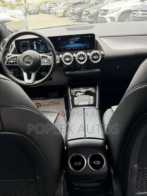 Mercedes-Benz GLA 250 2022 Silver
