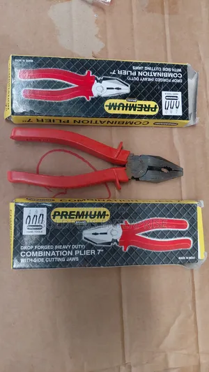 7 Inches Combination Plier