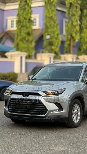Toyota Highlander XSE FWD 2024 Gray