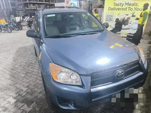 Toyota RAV4 2010 Blue