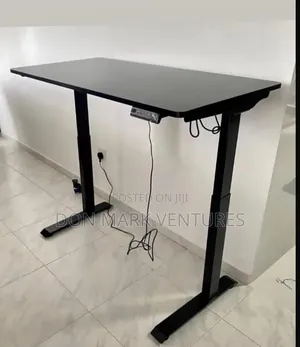 Luxury Adjustable 1.2meters Gaming Table
