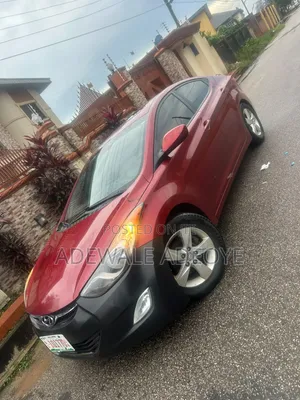Hyundai Elantra 2011