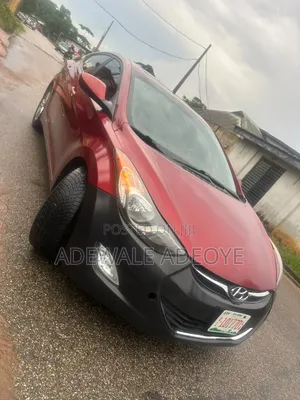 Hyundai Elantra 2011