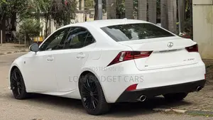 Lexus IS 350 AWD 2016 White