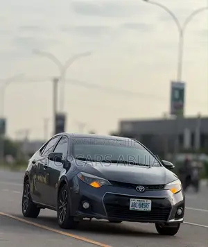 Toyota Corolla 2016 Gray